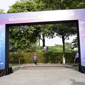 Race photo from LINTAS TEKNOLOGI SOLUTIONS DAY