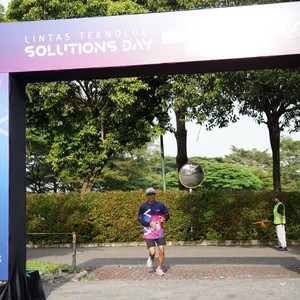 Race photo from LINTAS TEKNOLOGI SOLUTIONS DAY
