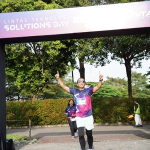 Race photo from LINTAS TEKNOLOGI SOLUTIONS DAY