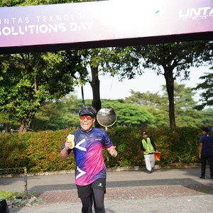 Race photo from LINTAS TEKNOLOGI SOLUTIONS DAY