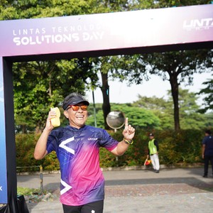 Race photo from LINTAS TEKNOLOGI SOLUTIONS DAY