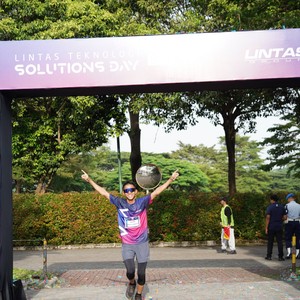 Race photo from LINTAS TEKNOLOGI SOLUTIONS DAY