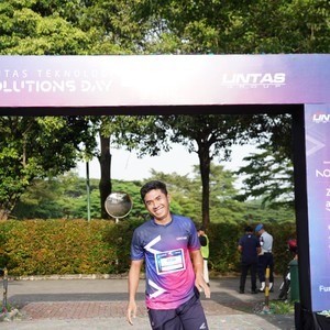 Race photo from LINTAS TEKNOLOGI SOLUTIONS DAY