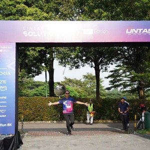 Race photo from LINTAS TEKNOLOGI SOLUTIONS DAY