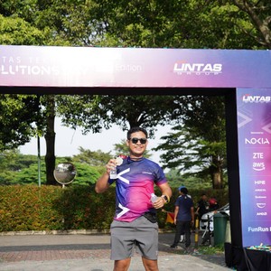 Race photo from LINTAS TEKNOLOGI SOLUTIONS DAY