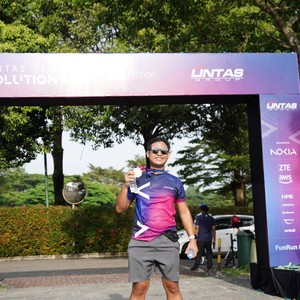 Race photo from LINTAS TEKNOLOGI SOLUTIONS DAY