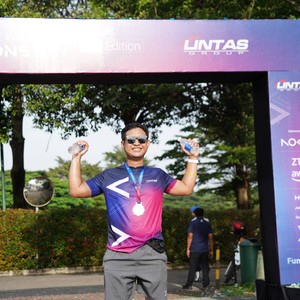 Race photo from LINTAS TEKNOLOGI SOLUTIONS DAY