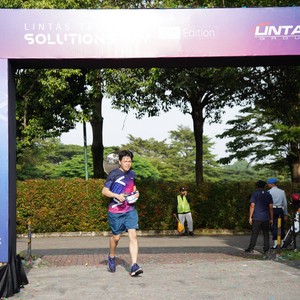 Race photo from LINTAS TEKNOLOGI SOLUTIONS DAY
