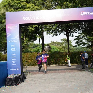 Race photo from LINTAS TEKNOLOGI SOLUTIONS DAY