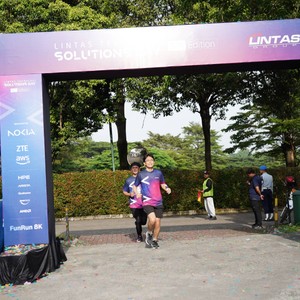 Race photo from LINTAS TEKNOLOGI SOLUTIONS DAY