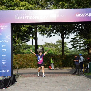 Race photo from LINTAS TEKNOLOGI SOLUTIONS DAY