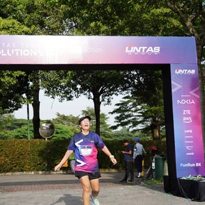 Race photo from LINTAS TEKNOLOGI SOLUTIONS DAY