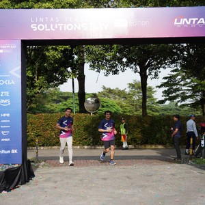Race photo from LINTAS TEKNOLOGI SOLUTIONS DAY