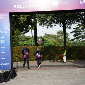 Race photo from LINTAS TEKNOLOGI SOLUTIONS DAY