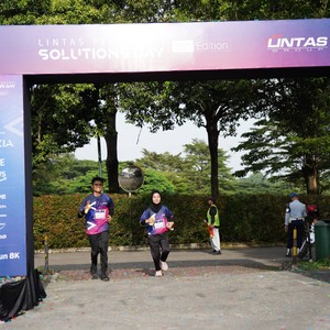 Race photo from LINTAS TEKNOLOGI SOLUTIONS DAY