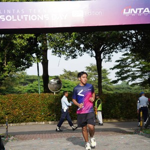Race photo from LINTAS TEKNOLOGI SOLUTIONS DAY