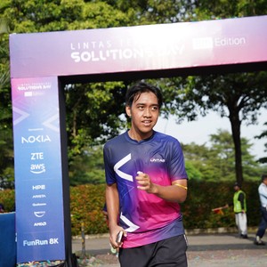 Race photo from LINTAS TEKNOLOGI SOLUTIONS DAY