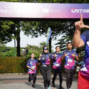 Race photo from LINTAS TEKNOLOGI SOLUTIONS DAY