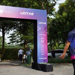 Race photo from LINTAS TEKNOLOGI SOLUTIONS DAY