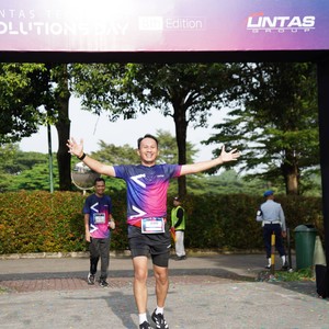 Race photo from LINTAS TEKNOLOGI SOLUTIONS DAY