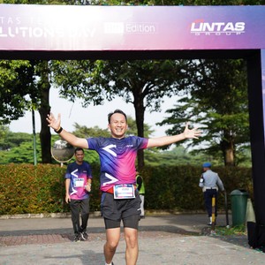 Race photo from LINTAS TEKNOLOGI SOLUTIONS DAY