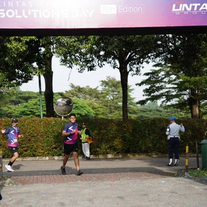 Race photo from LINTAS TEKNOLOGI SOLUTIONS DAY