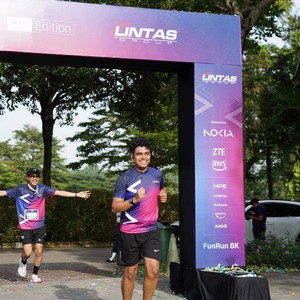 Race photo from LINTAS TEKNOLOGI SOLUTIONS DAY