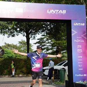 Race photo from LINTAS TEKNOLOGI SOLUTIONS DAY