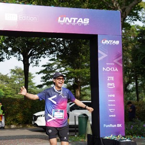Race photo from LINTAS TEKNOLOGI SOLUTIONS DAY