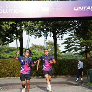 Race photo from LINTAS TEKNOLOGI SOLUTIONS DAY