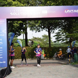 Race photo from LINTAS TEKNOLOGI SOLUTIONS DAY