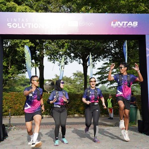 Race photo from LINTAS TEKNOLOGI SOLUTIONS DAY