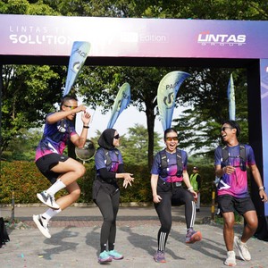 Race photo from LINTAS TEKNOLOGI SOLUTIONS DAY