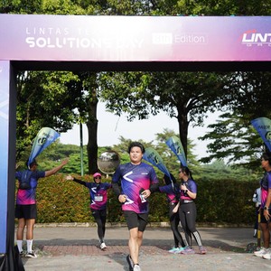 Race photo from LINTAS TEKNOLOGI SOLUTIONS DAY