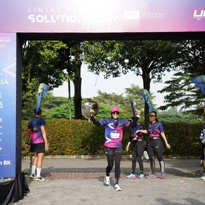 Race photo from LINTAS TEKNOLOGI SOLUTIONS DAY