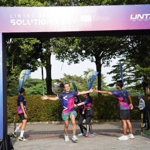 Race photo from LINTAS TEKNOLOGI SOLUTIONS DAY