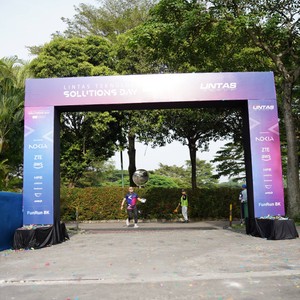 Race photo from LINTAS TEKNOLOGI SOLUTIONS DAY
