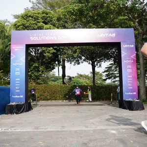 Race photo from LINTAS TEKNOLOGI SOLUTIONS DAY