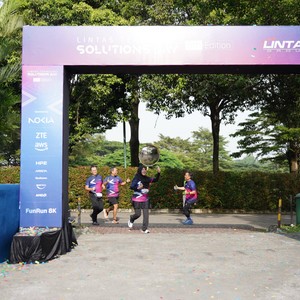 Race photo from LINTAS TEKNOLOGI SOLUTIONS DAY