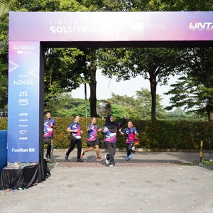 Race photo from LINTAS TEKNOLOGI SOLUTIONS DAY