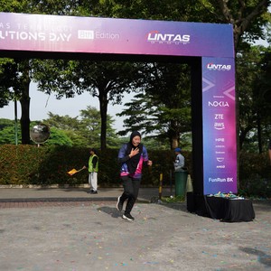 Race photo from LINTAS TEKNOLOGI SOLUTIONS DAY