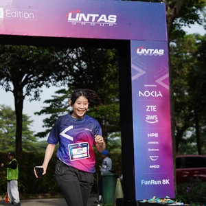 Race photo from LINTAS TEKNOLOGI SOLUTIONS DAY