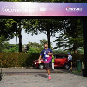 Race photo from LINTAS TEKNOLOGI SOLUTIONS DAY