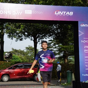Race photo from LINTAS TEKNOLOGI SOLUTIONS DAY
