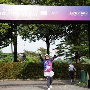 Race photo from LINTAS TEKNOLOGI SOLUTIONS DAY