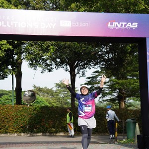 Race photo from LINTAS TEKNOLOGI SOLUTIONS DAY