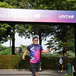 Race photo from LINTAS TEKNOLOGI SOLUTIONS DAY