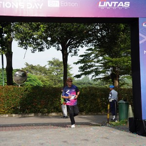 Race photo from LINTAS TEKNOLOGI SOLUTIONS DAY