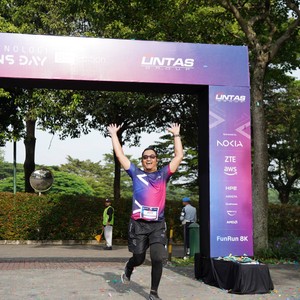 Race photo from LINTAS TEKNOLOGI SOLUTIONS DAY