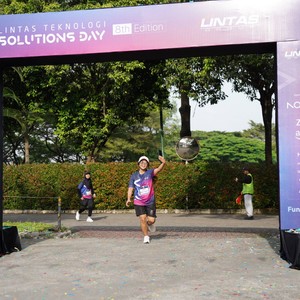Race photo from LINTAS TEKNOLOGI SOLUTIONS DAY